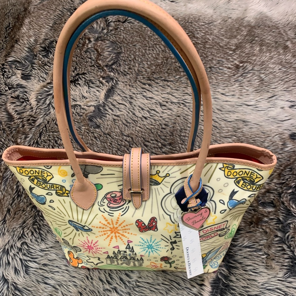 Dooney & Bourke DISNEY PARKS SKETCH 1st Generation Cindy Tote Bag Purse NWT Rare